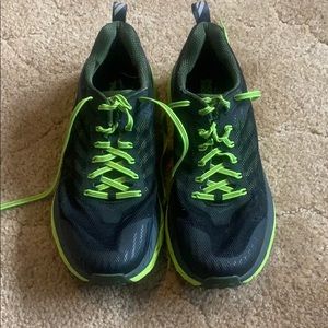 Men’s Hoka Challenger ATR 5